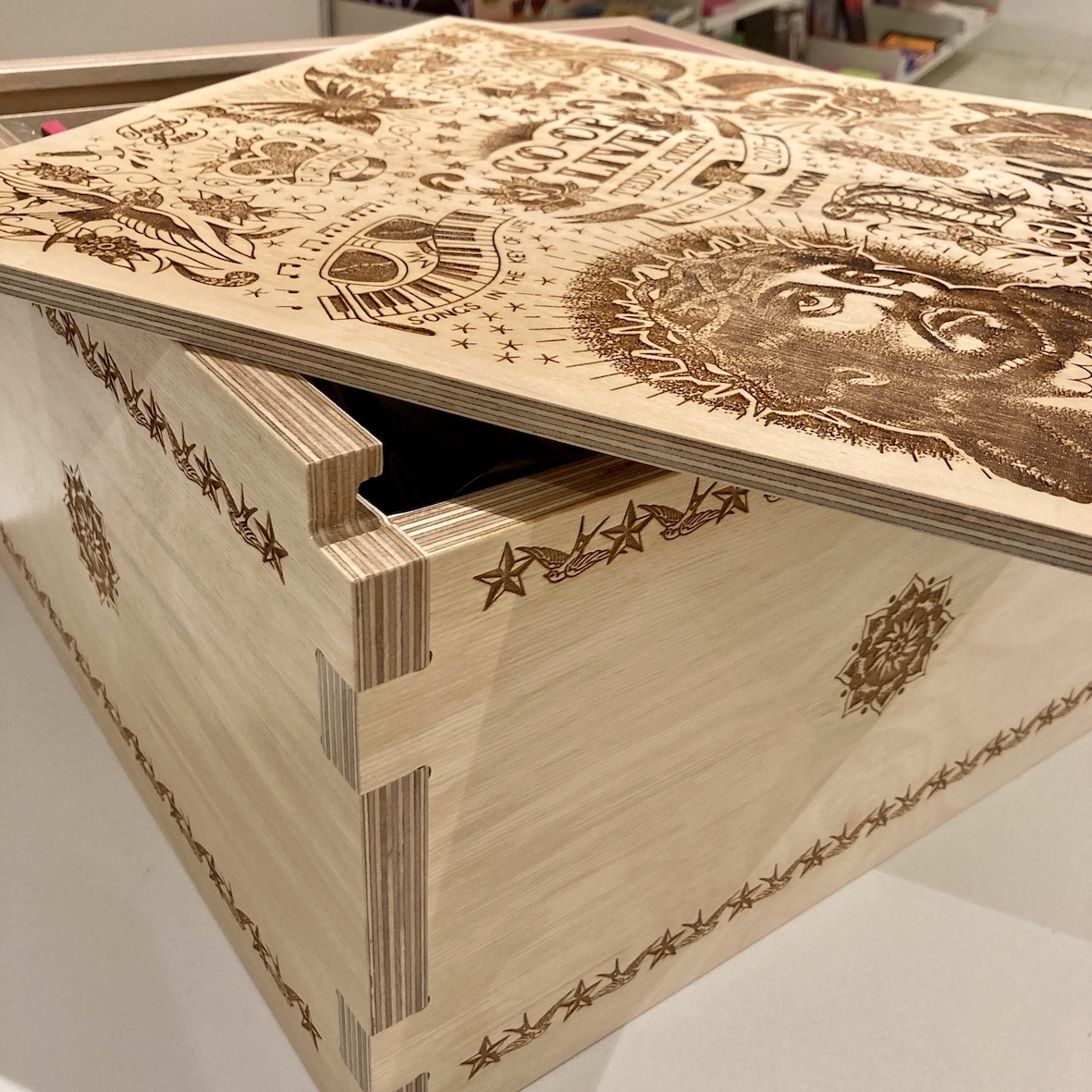 A photo of the side of the finished box